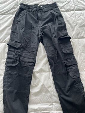 Women’s Black Cargo Pants - Abercrombie & Fitch - Durable Utility Style